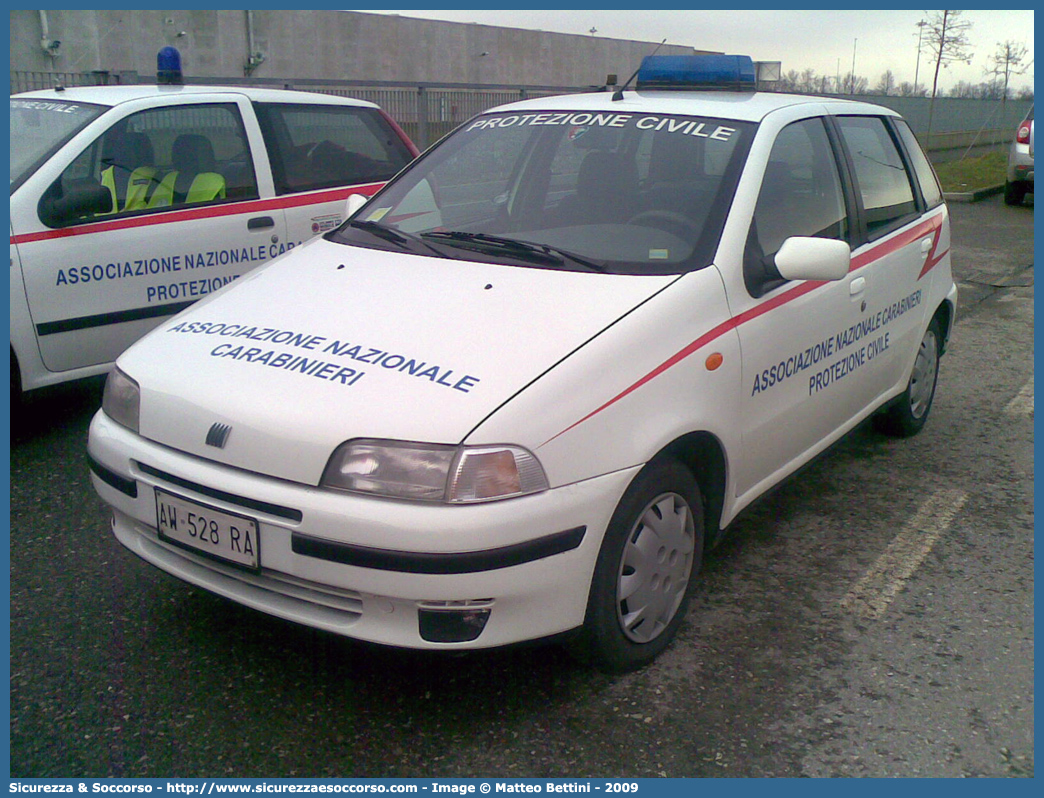 -
Associazione Nazionale Carabinieri
Grumello del Monte
Fiat Punto I serie
Parole chiave: ANC;A.N.C.;Associazione;Nazionale;Carabinieri;Fiat;Punto;Grumello del Monte