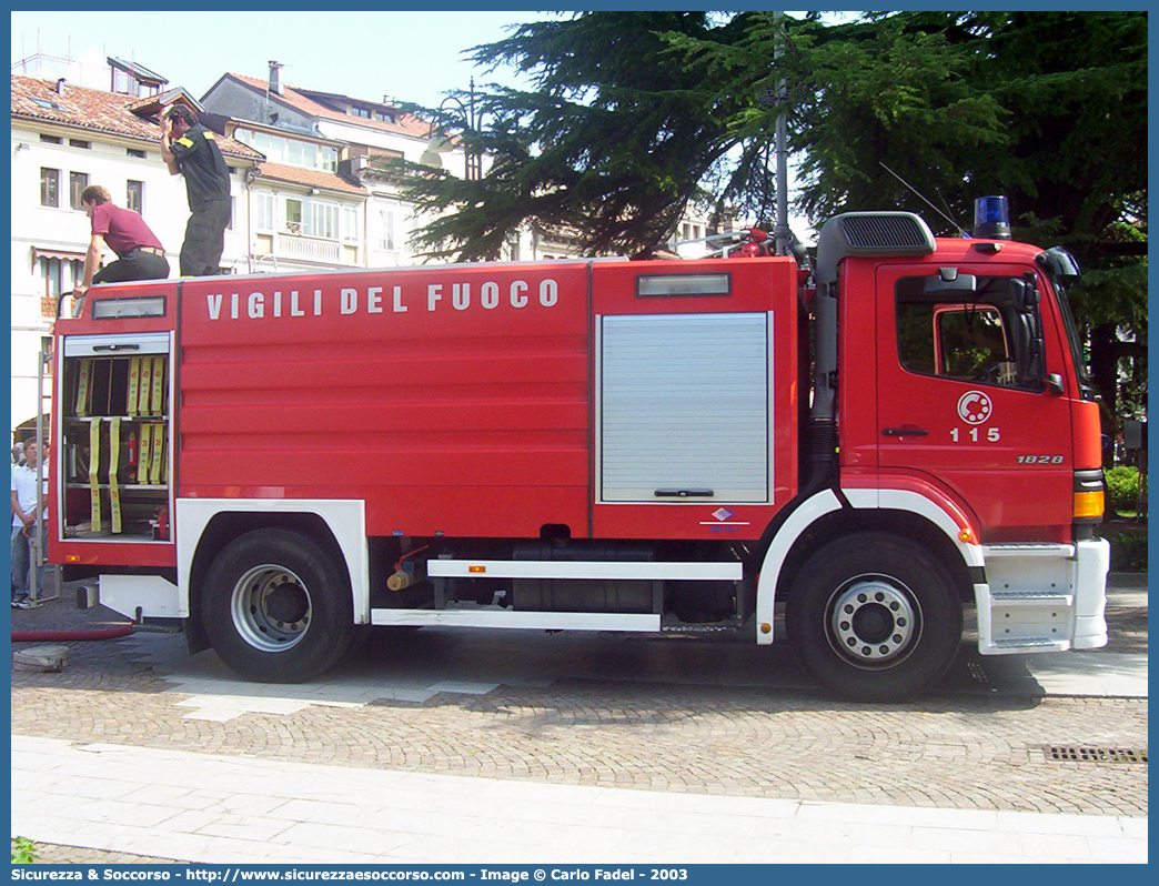 VF 21095
Corpo Nazionale Vigili del Fuoco
Mercedes Benz Atego 1828 I serie
Allestitore BAI S.r.l.
Parole chiave: Corpo;Nazionale;Vigili del Fuoco;Vigili;Fuoco;ABP;A.B.P.;AutoBottePompa;AutoBotte;Mercedes Benz;Atego;1828;BAI;B.A.I.