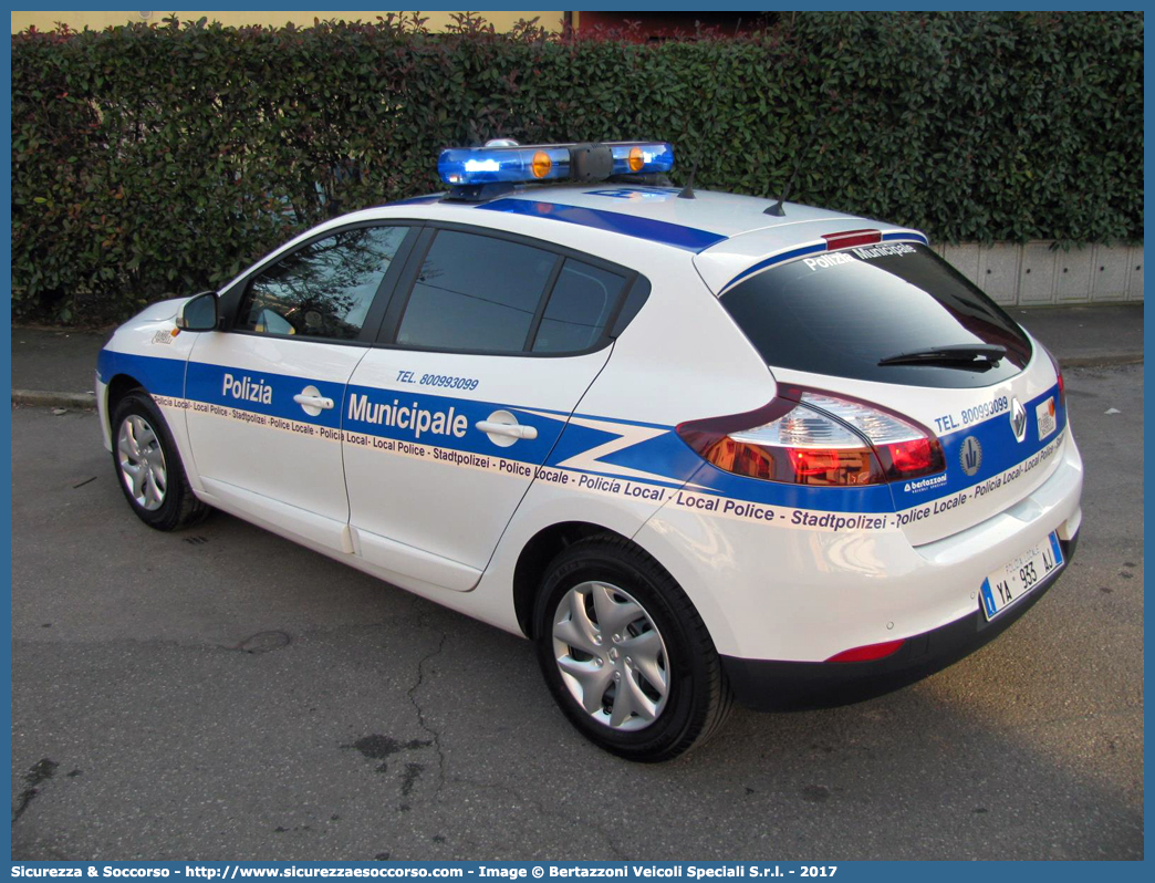 Polizia Locale YA933AJ
Polizia Municipale
Unione Terre di Castelli
Renault Megane V serie
Allestitore Bertazzoni S.r.l.
Parole chiave: Polizia;Locale;Municipale;Terre di Castelli;Castelnuovo Rangone;Spilamberto;Savignano sul Panaro;Vignola;Castelvetro di Modena;Marano sul Panaro;Guiglia;Zocca;Renault;Megane;YA933AJ;YA 933 AJ;Bertazzoni