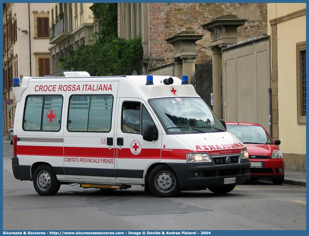 CRI A169B
Croce Rossa Italiana
Firenze
Fiat Ducato II serie restyling
Allestitore Alessi e Becagli S.n.c.
Parole chiave: Croce;Rossa;Italiana;CRI;C.R.I.;Ambulanza;Fiat;Ducato;Alessi e Becagli;Firenze