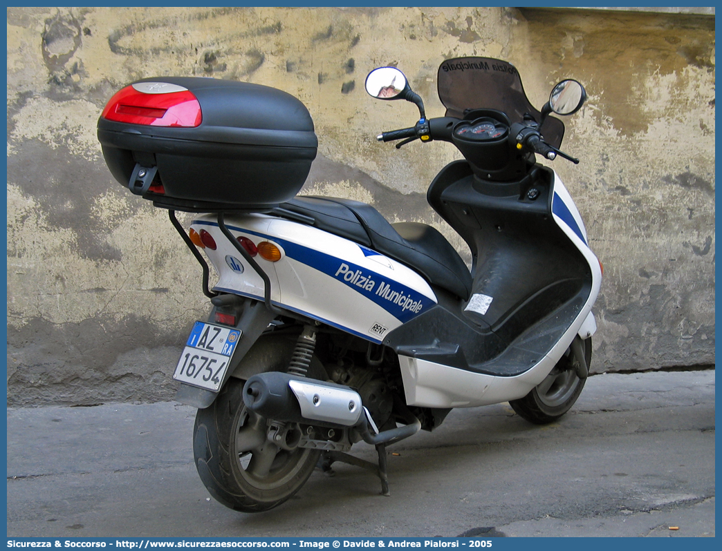 -
Polizia Municipale
Comune di Faenza
Mbk Skyliner
Parole chiave: Polizia;Locale;Municipale;Faenza;Mbk;Skyliner