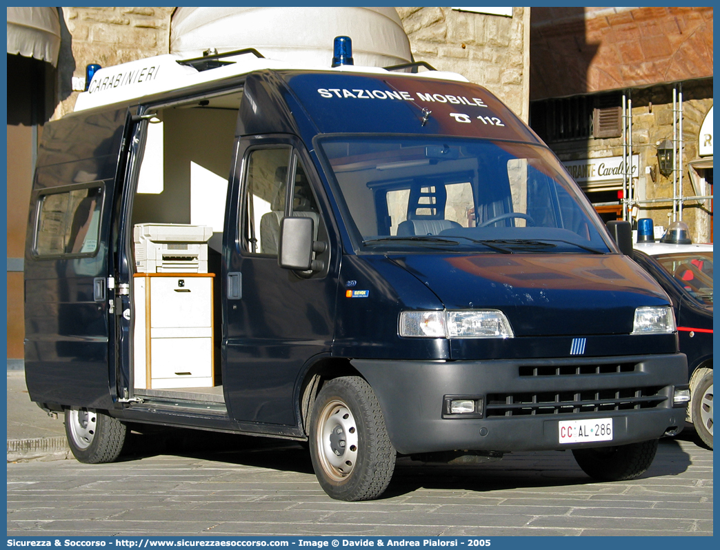 CC AL286
Arma dei Carabinieri
Fiat Ducato II serie
Stazione Mobile
Allestitore Elevox S.r.l.
Parole chiave: CC;C.C.;Arma;Carabinieri;Fiat;Ducato;Stazione;Mobile;Elevox