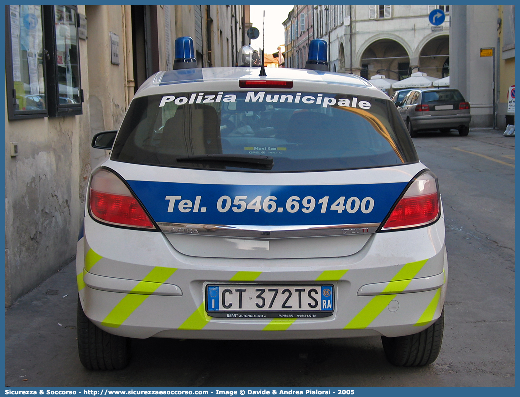 -
Polizia Municipale
Comune di Faenza
Opel Astra III serie
Parole chiave: Polizia;Locale;Municipale;Faenza;Opel;Astra