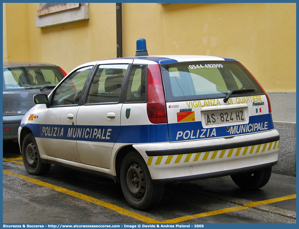 -
Polizia Municipale
Comune di Ravenna
Fiat Punto I serie
Parole chiave: Polizia;Municipale;Locale;Ravenna;Fiat;Punto