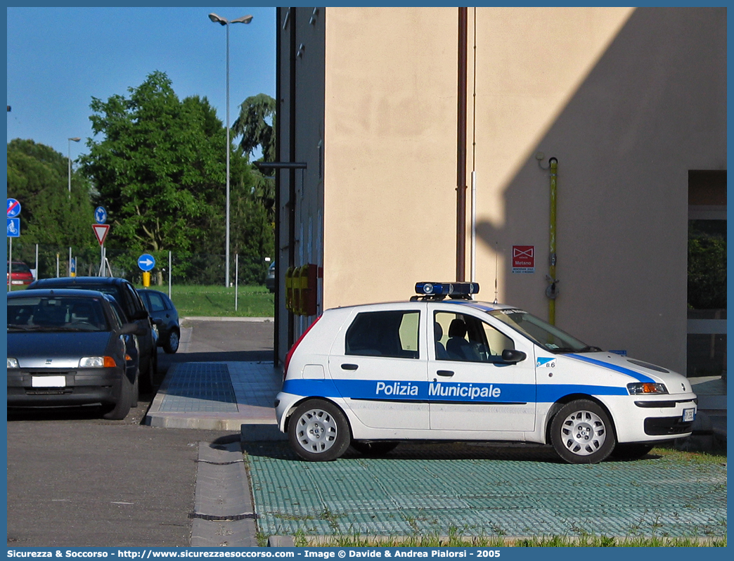 -
Polizia Municipale
Comune di Lugo
Fiat Punto II serie
Allestitore Ciabilli S.r.l.
Parole chiave: Polizia;Locale;Municipale;Lugo;Fiat;Punto;Ciabilli