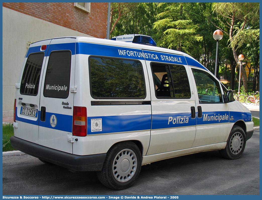 -
Polizia Municipale
Comune di Faenza
Fiat Scudo I serie
Allestitore Focaccia Group S.r.l.
Parole chiave: Polizia;Locale;Municipale;Faenza;Fiat;Scudo;Focaccia