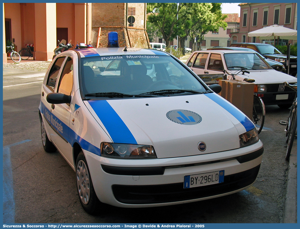 -
Polizia Municipale
Comune di Lugo
Fiat Punto II serie
Allestitore Ciabilli S.r.l.
Parole chiave: Polizia;Locale;Municipale;Lugo;Fiat;Punto;Ciabilli