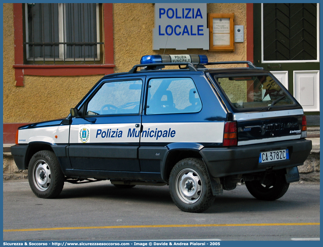 -
Polizia Locale
Comune di Cortina d'Ampezzo
Fiat Panda 4x4 II serie
Allestitore Bertazzoni S.r.l.
Parole chiave: Polizia;Locale;Municipale;Cortina d&#039;Ampezzo;Cortina;Ampezzo;Fiat;Panda;4x4;4 x 4;Bertazzoni