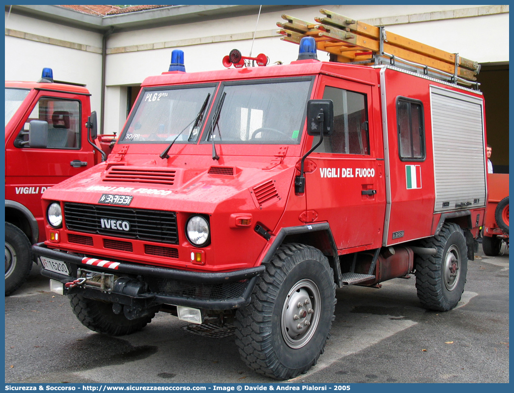 VF 16200
Corpo Nazionale Vigili del Fuoco
Iveco 40-10WM
Allestitore Baribbi S.p.A.
Parole chiave: VF;V.F.;VVF;V.V.F.;Corpo;Nazionale;Vigili;del;Fuoco;Polisoccorso;Iveco;40-10WM;40;10;WM;VM90;VM 90;Magirus