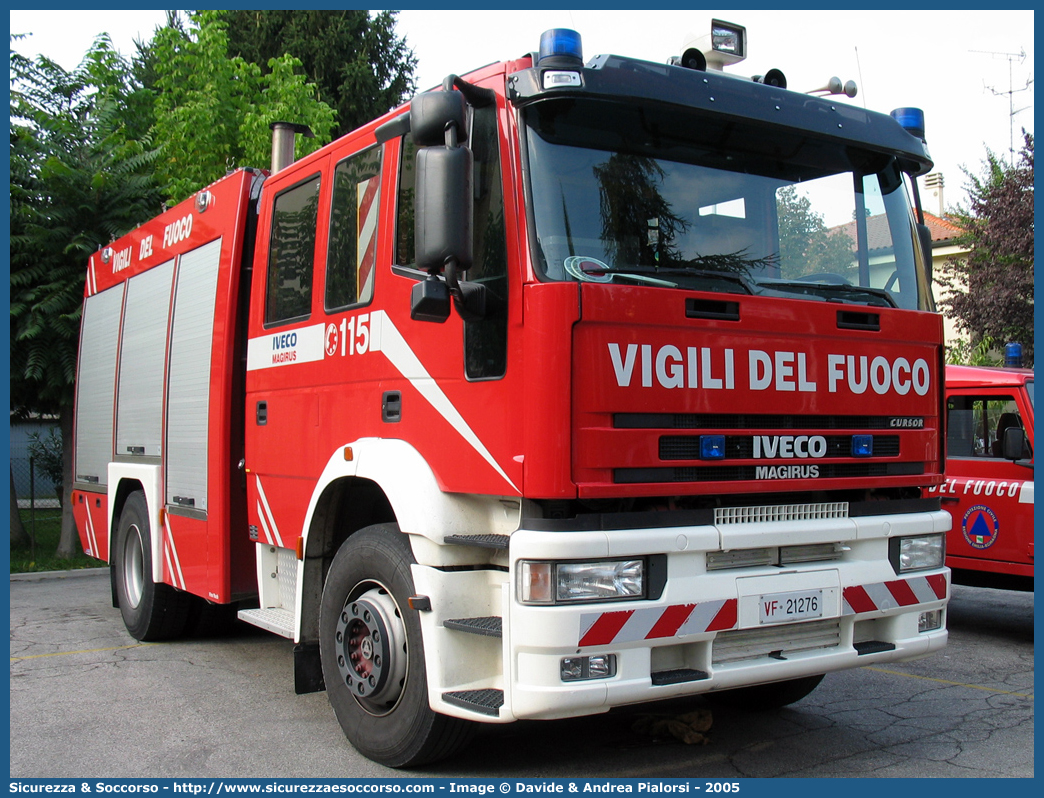 VF 21276
Corpo Nazionale Vigili del Fuoco
Iveco Magirus EuroTech 190E31
"Firetech"
Parole chiave: VVF;V.V.F.;Corpo;Nazionale;Vigili;del;Fuoco;AutoPompaSerbatoio;APS;A.P.S.;Iveco;Magirus;EuroTech;FireTech;190E31