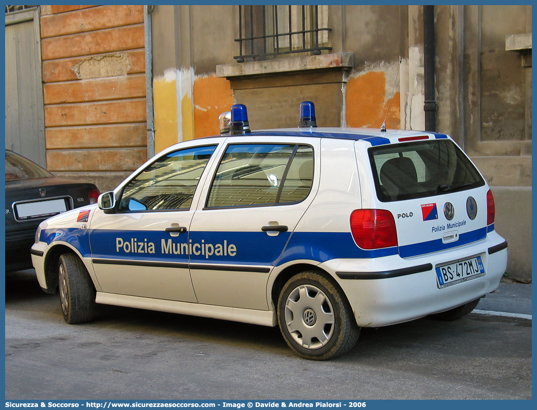 -
Polizia Municipale
Comune di Castel Bolognese
Volkswagen Polo II serie
Parole chiave: Polizia;Locale;Municipale;Castelbolognese;Castel Bolognese;Volkswagen;Polo