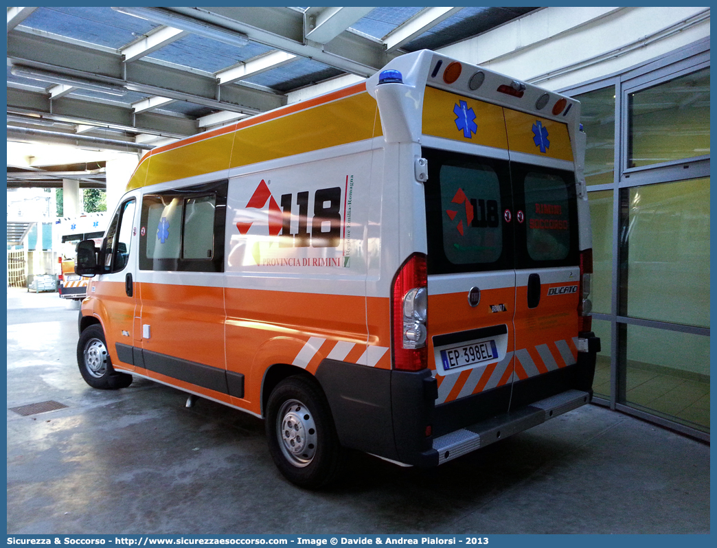 BRAVO 07
118 Romagna Soccorso
Ambito Territoriale di Rimini
Fiat Ducato III serie
Allestitore Boneschi S.r.l.
Parole chiave: 118;Romagna;Soccorso;Rimini;Ambulanza;Fiat;Ducato;X;250;Savio;Boneschi