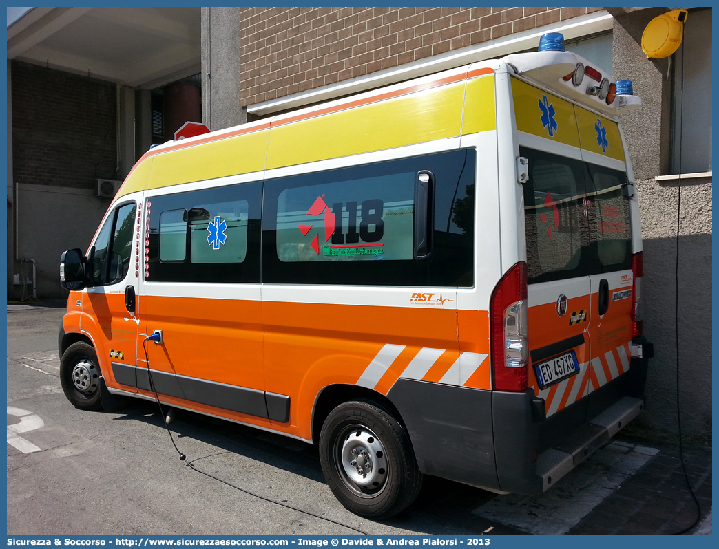 BRAVO 31
118 Romagna Soccorso
Ambito Territoriale di Rimini
Fiat Ducato III serie
Allestitore FAST S.r.l.
Parole chiave: 118;Romagna;Soccorso;Rimini;Ambulanza;Autoambulanza;Fiat;Ducato;X250;X 250;FAST;F.A.S.T.