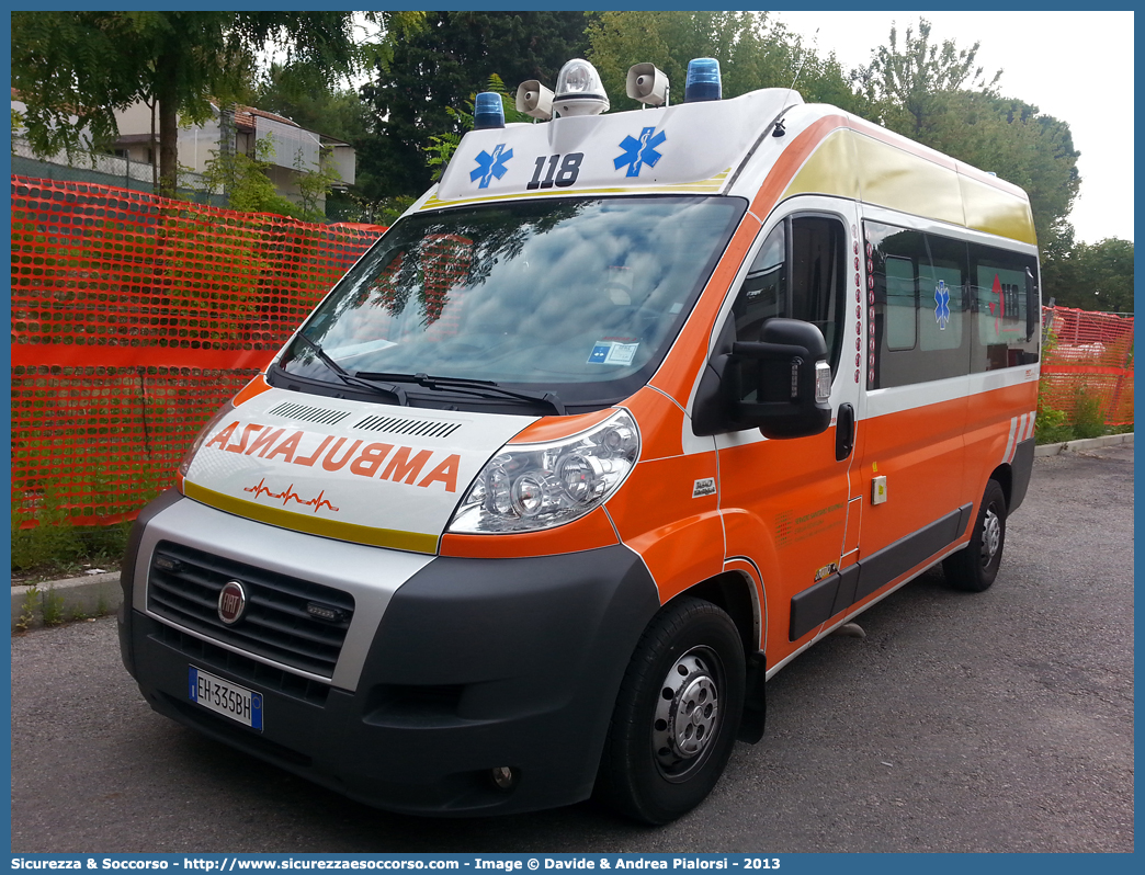 BRAVO 04
118 Romagna Soccorso
Ambito Territoriale di Rimini
Fiat Ducato III serie
Allestitore FAST S.r.l.
Parole chiave: 118;Romagna;Soccorso;Rimini;Ambulanza;Autoambulanza;Fiat;Ducato;X250;X 250;FAST;F.A.S.T.