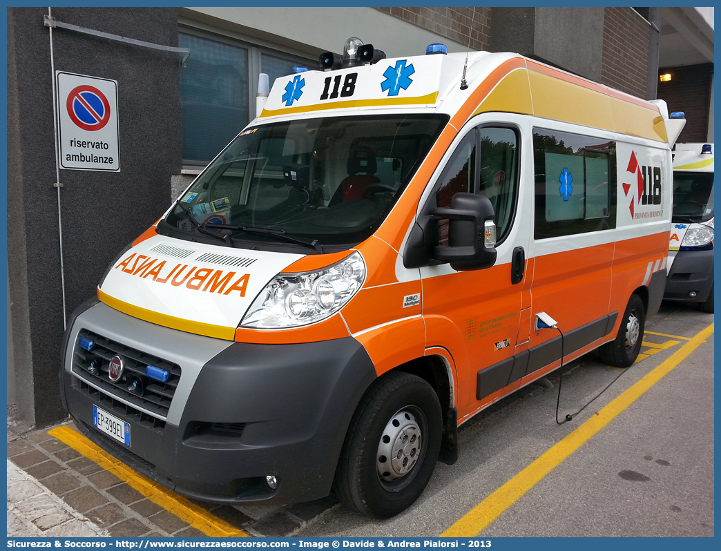 BRAVO 08
118 Romagna Soccorso
Ambito Territoriale di Rimini
Fiat Ducato III serie
Allestitore Boneschi S.r.l.
Parole chiave: 118;Romagna;Soccorso;Rimini;Ambulanza;Autoambulanza;Fiat;Ducato;X250;X 250;Savio;Boneschi