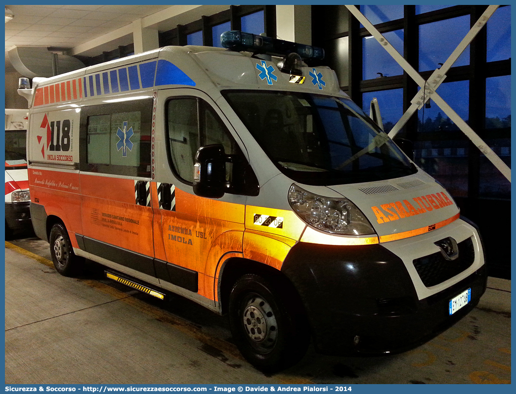 BO 2306
118 Imola Soccorso
Peugeot Boxer III serie
Allestitore EDM S.r.l.
Parole chiave: 118;Imola;Soccorso;Ambulanza;Autoambulanza;Peugeot;Boxer;EDM;E.D.M.