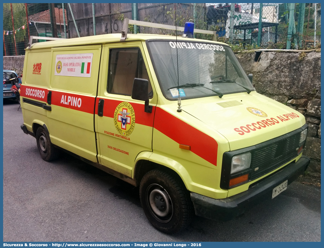 -
Corpo Nazionale
Soccorso Alpino e Speleologico
Delegazione Alpina
XXIII Liguria di Ponente
Stazione di Ventimiglia
Fiat Ducato I serie
Parole chiave: CNSAS;C.N.S.A.S.;Corpo;Nazionale;Soccorso;Alpino;Speleologico;Liguria;SASL;S.A.S.L.;Ventimiglia;Fiat;Ducato