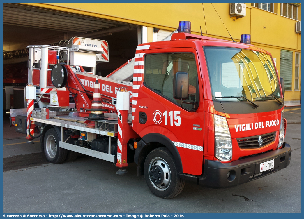 VF 27012
Corpo Nazionale Vigili del Fuoco
Renault Maxity
Allestitore Multitel Pagliero S.p.A.
Parole chiave: VF;V.F.;VVF;V.V.F.;Corpo;Nazionale;Vigili del Fuoco;Vigili;Fuoco;AutoScala;AS;Snorkel;Renault;Maxity;Multitel;Pagliero