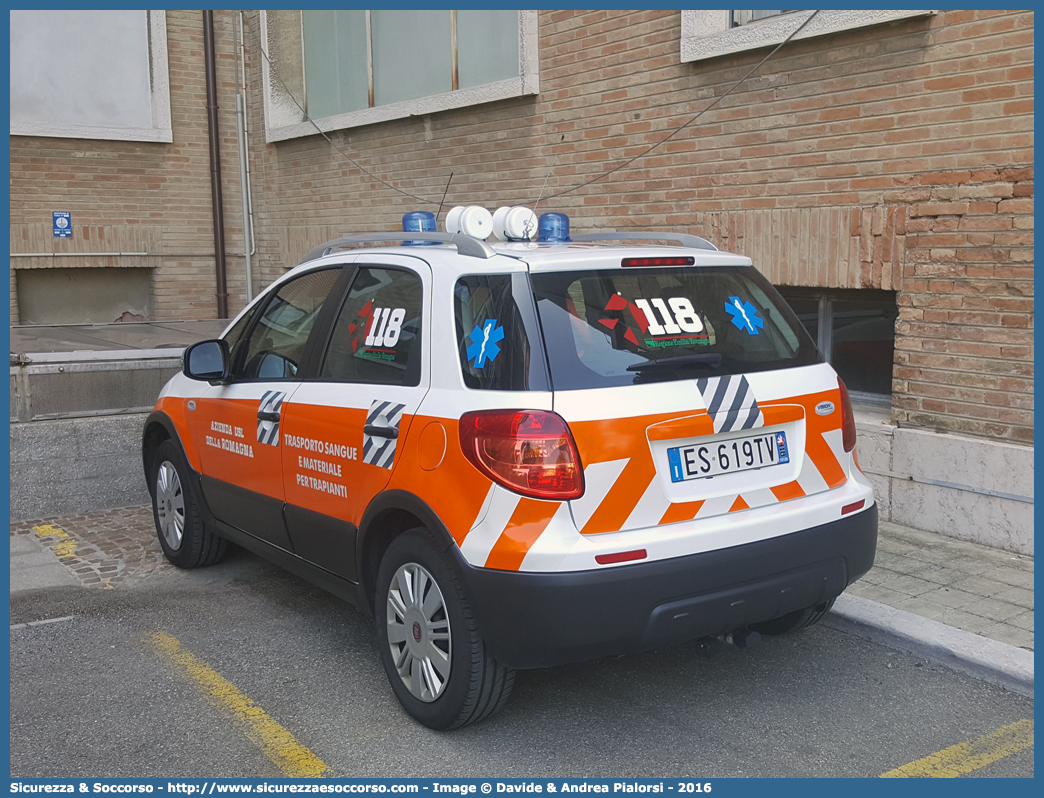 RA 39
118 Romagna Soccorso
Ambito Territoriale di Ravenna
Fiat Sedici II serie
Allestitore Vision S.r.l.
Parole chiave: 118;Romagna;Ravenna;Soccorso;Fiat;Sedici;Vision