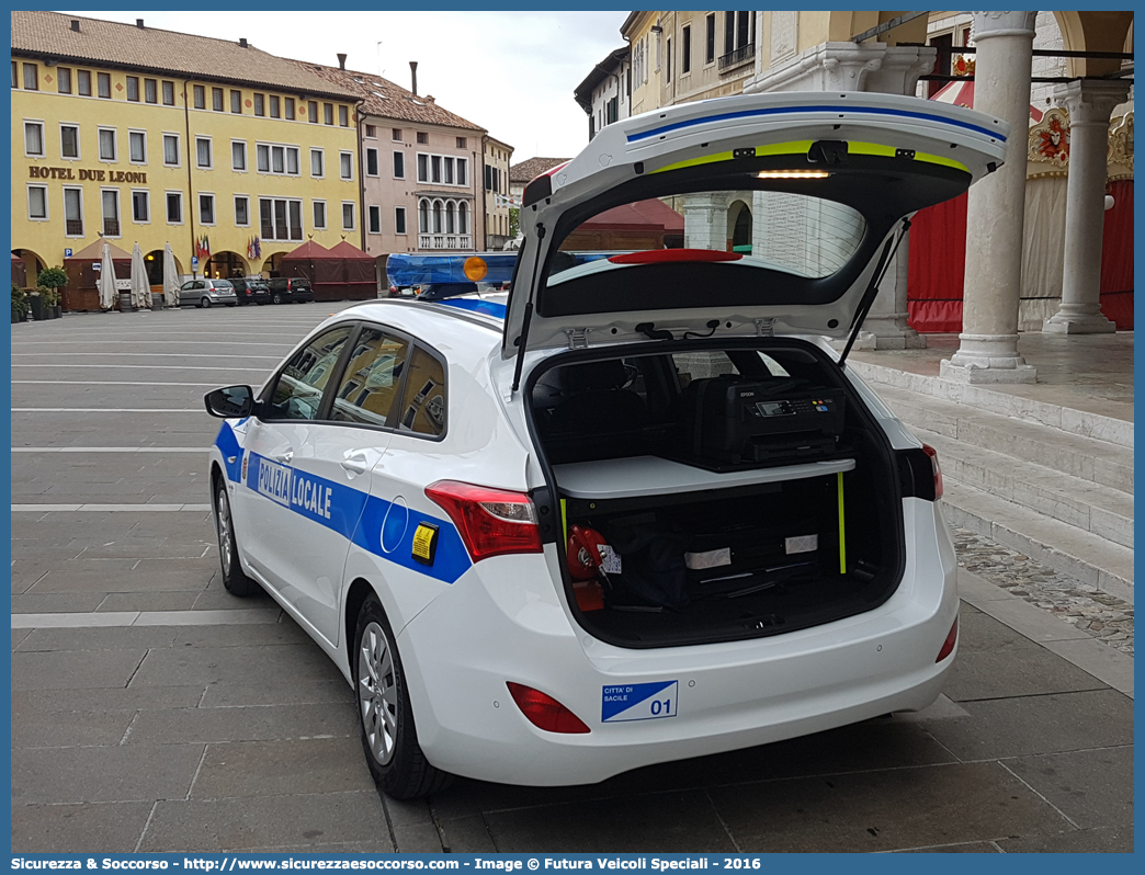 Polizia Locale YA725AL
Polizia Locale
Comune di Sacile
Hyundai I30 Wagon II serie
Allestitore Futura Veicoli Speciali
Parole chiave: Polizia;Locale;Municipale;Sacile;Hyundai;I30;I 30;SW;S.W.;Station;Wagon;Futura;YA725AL;YA 725 AL