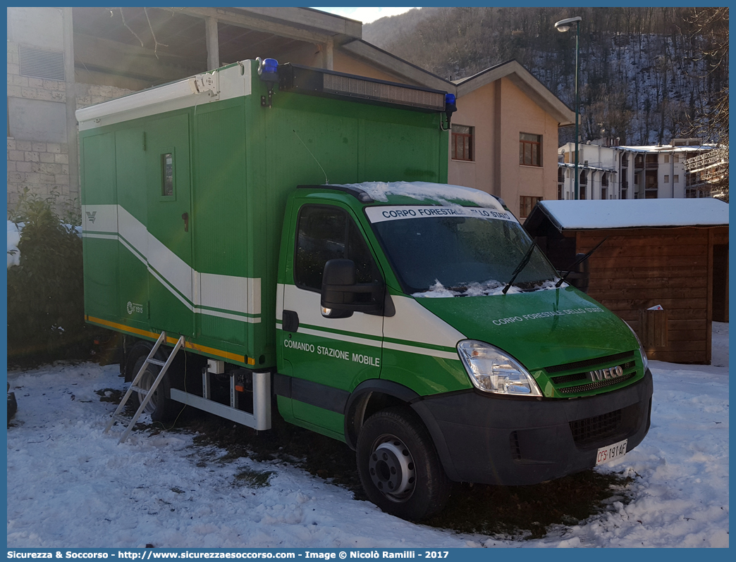 CFS 191AF
Corpo Forestale dello Stato
Iveco Daily IV serie
Laboratorio Mobile
Parole chiave: Corpo;Forestale;Stato;Corpo Forestale dello Stato;CFS;C.F.S.;Iveco;Daily;Daily IV serie;191AF;191 AF