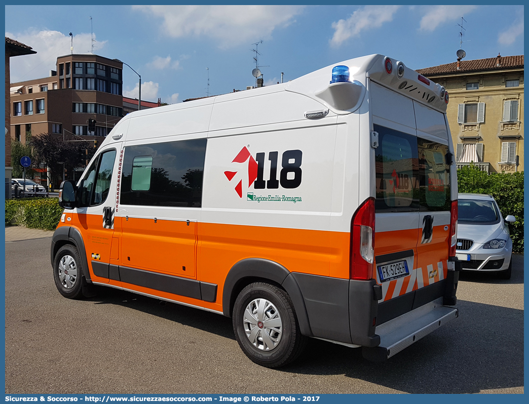 MO 1617
118 Modena Soccorso
Fiat Ducato III serie restyling
Allestitore Vision S.r.l.
Parole chiave: 118;Modena;Soccorso;Ambulanza;Autoambulanza;Fiat;Ducato;X290;X 290;Vision