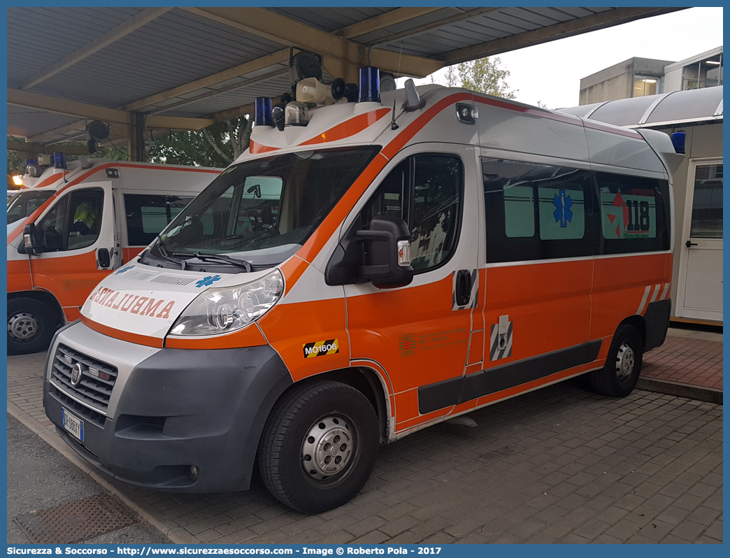 MO 1606
118 Modena Soccorso
Fiat Ducato III serie
Allestitore Aricar S.p.A.
(variante)
Parole chiave: 118;Modena;Soccorso;Ambulanza;Autoambulanza;Fiat;Ducato;X250;X 250;Aricar