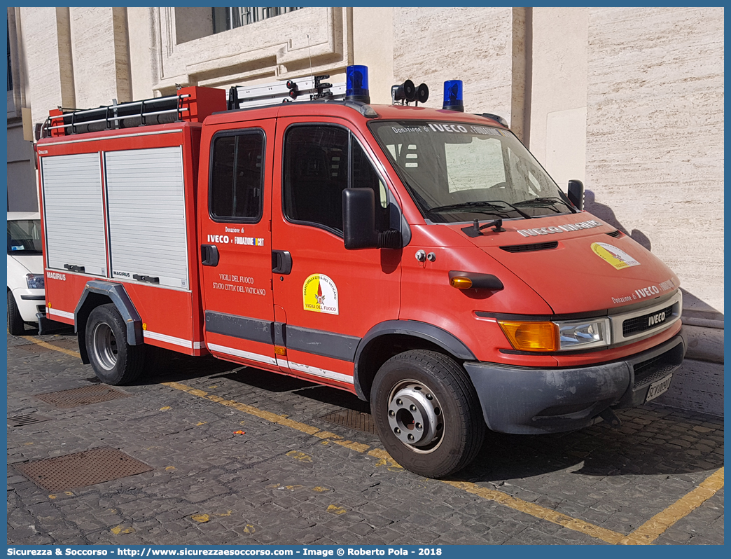 SCV 00907
Stato della Città del Vaticano
Vigili del Fuoco
Iveco Daily 65C15 III serie
Allestitore Iveco Magirus
Parole chiave: SCV;Stato Città del Vaticano;Vigili del Fuoco;Iveco;Daily;65C15;65 C 15;Magirus;polisoccorso