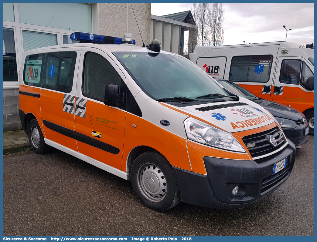 MO 1610
118 Modena Soccorso
Fiat Scudo IV serie
Allestitore Aricar S.p.A.
Parole chiave: 118;Modena;Soccorso;Automedica;Automedicalizzata;Auto Medica;Auto Medicalizzata;Fiat;Scudo;Aricar