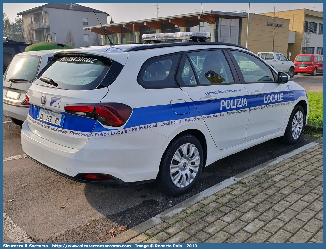 Polizia Locale YA449AP
Polizia Municipale
Comune di Finale Emilia
Fiat Nuova Tipo Station Wagon
Allestitore Bertazzoni S.r.l.
Parole chiave: Polizia;Locale;Municipale;Finale Emilia;Fiat;Nuova Tipo;Station;Wagon;S.W.;SW;Bertazzoni;YA449AP;YA 449 AP