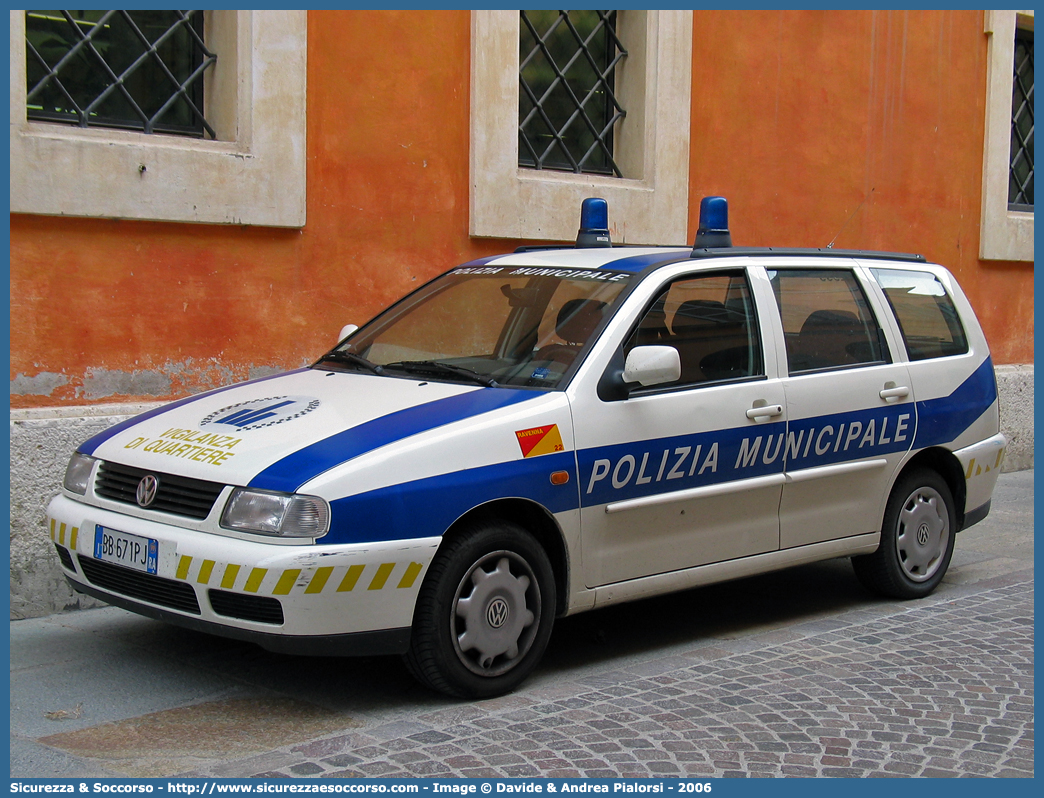 -
Polizia Municipale
Comune di Ravenna
Volkswagen Polo Variant
Parole chiave: Polizia;Locale;Municipale;Ravenna;Volkswagen;Polo;Variant