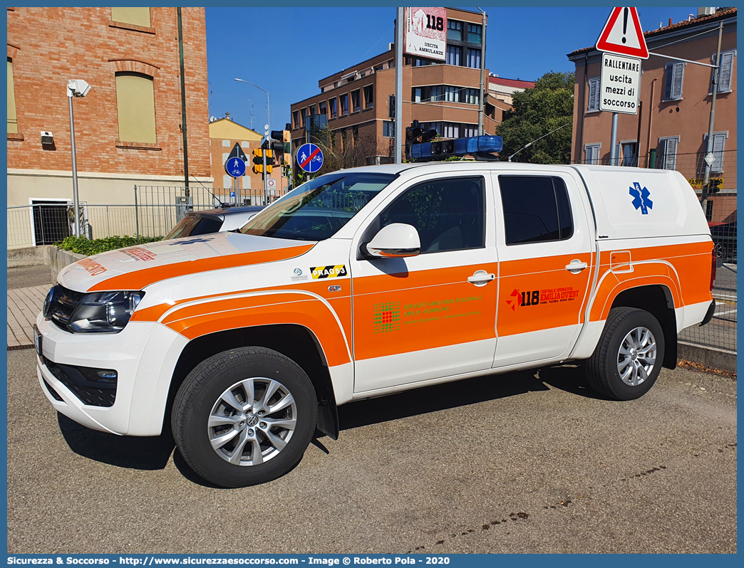 PRA053
118 Parma Soccorso
Volkswagen Amarok
Allestitore Ambitalia S.p.A.
Parole chiave: 118;Parma;Soccorso;Volkswagen;Amarok;Ambitalia