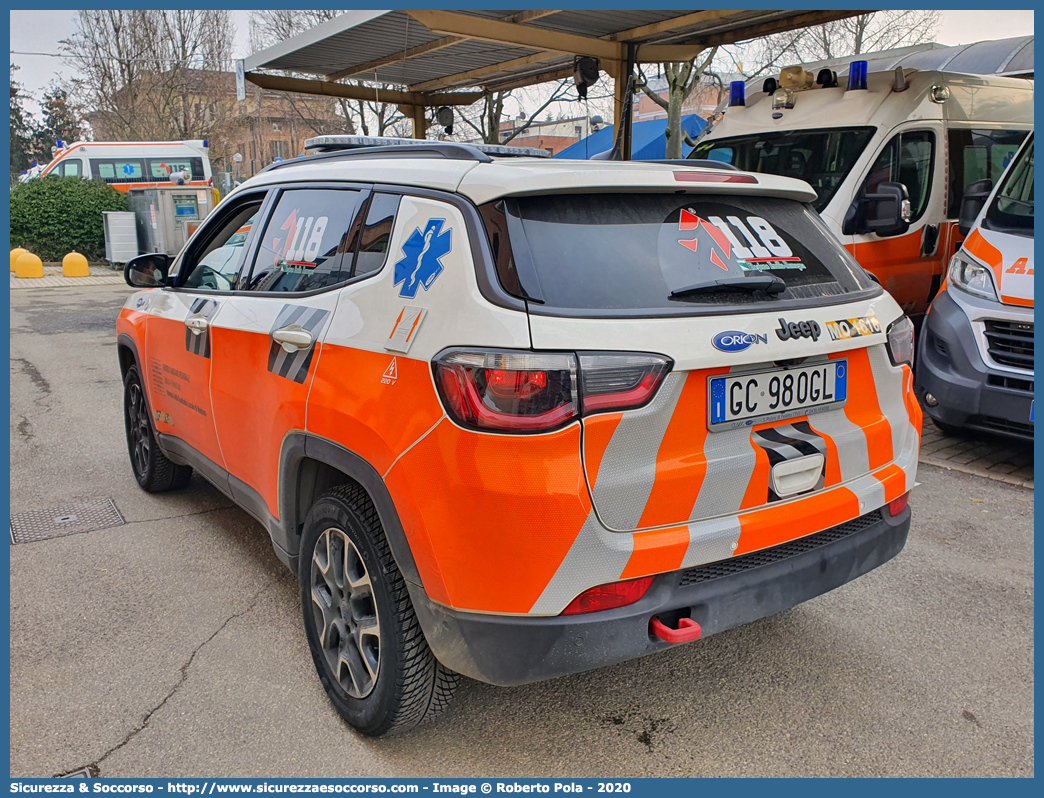 MO 1610
118 Modena Soccorso
Jeep Compass II serie I restyling
Allestitore Orion S.r.l.
Parole chiave: 118;Modena;Soccorso;Automedica;Automedicalizzata;Auto Medica;Auto Medicalizzata;Jeep;Compass;Orion