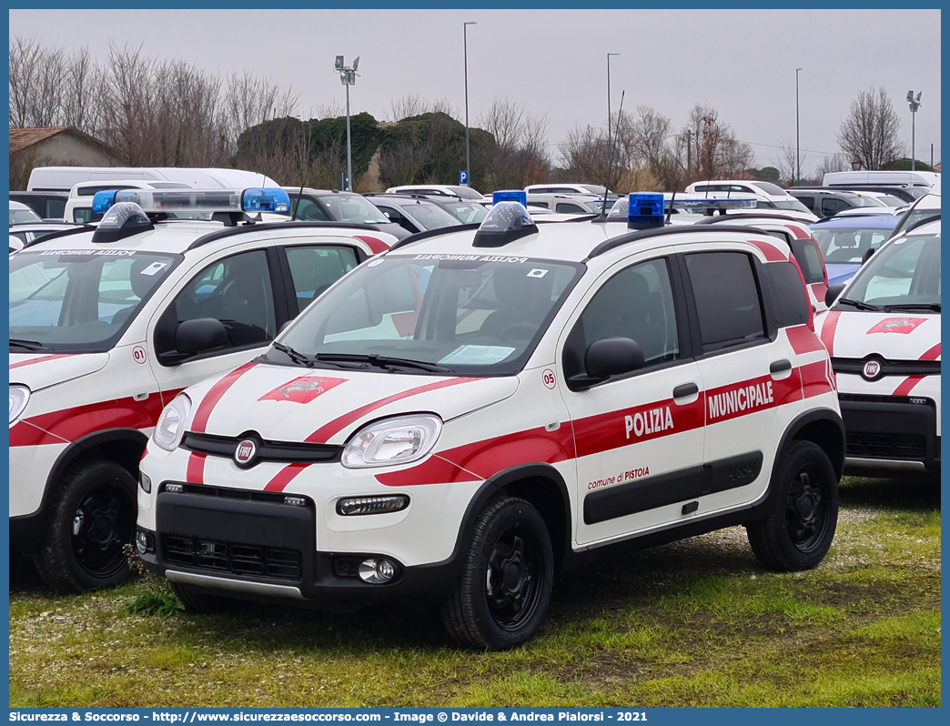 -
Polizia Municipale
Comune di Pistoia
Fiat Nuova Panda 4x4 II serie restyling
Allestitore Focaccia Group S.r.l.
Parole chiave: PL;P.L.;PM;P.M.;Polizia;Locale;Municipale;Pistoia;Fiat;Nuova Panda;4x4;4 x 4;4*4;Focaccia