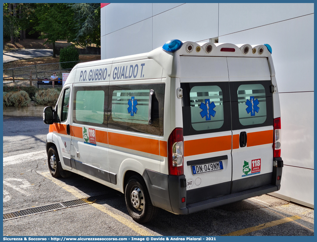 -
118 Umbria Soccorso
Azienda USL Umbria 1
Fiat Ducato III serie
Allestitore Bollanti S.r.l.
Parole chiave: 118;Umbria;Soccorso;USL;1;Ambulanza;Autoambulanza;Fiat;Ducato;X250;X 250;Bollanti