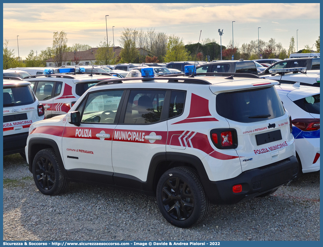 -
Polizia Municipale
Comune di Pietrasanta
Jeep Renegade I serie restyling
Allestitore Focaccia Group S.r.l.
Parole chiave: Polizia;Locale;Municipale;Pietrasanta;Jeep;Renegade;Focaccia