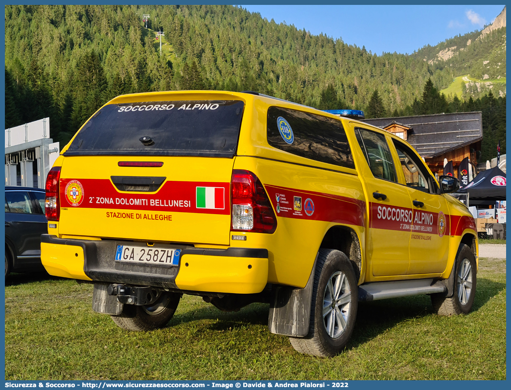 -
Corpo Nazionale
Soccorso Alpino e Speleologico
Delegazione Alpina II Bellunese
Stazione Alleghe
Toyota Hilux VIII serie
Allestitore Ciabilli S.r.l.
Parole chiave: CNSAS;C.N.S.A.S.;Corpo;Nazionale;Soccorso;Alpino;Speleologico;Veneto;SASV;S.A.S.V.;Alleghe;Toyota;Hilux;Ciabilli