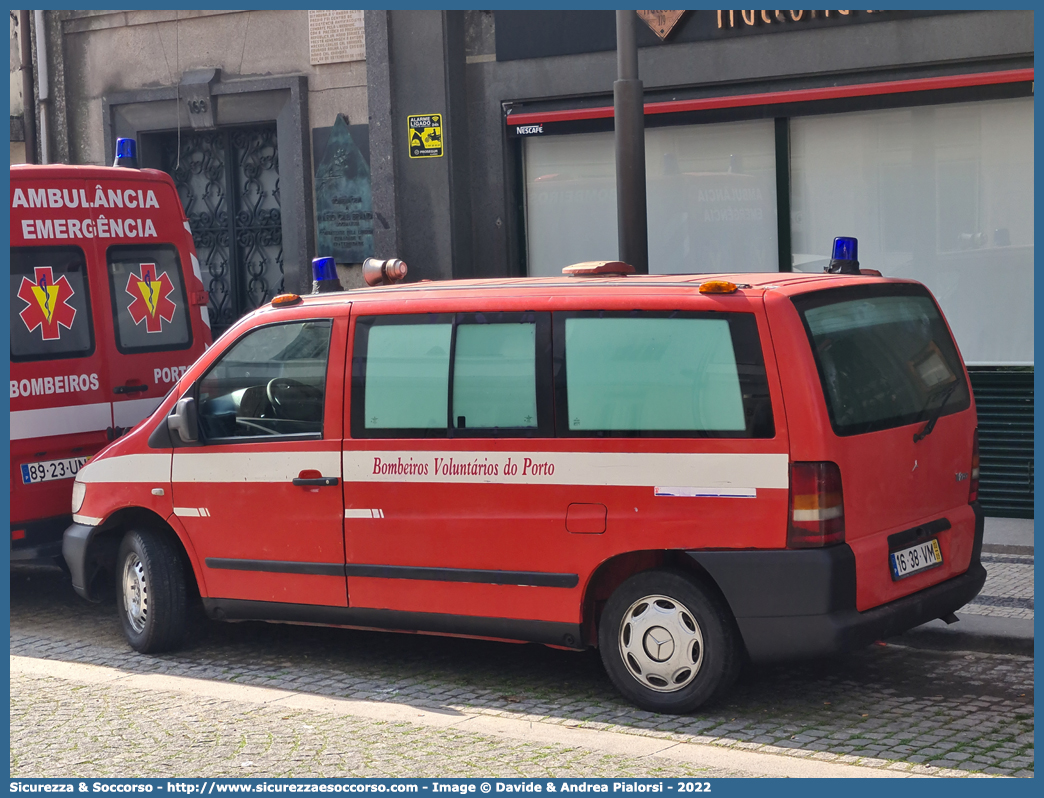 -
República Portuguesa
Bombeiros Voluntários do Porto
Mercedes Benz V Class I generation
Parole chiave: República;Portuguesa;Bombeiros;Voluntários;Porto;Mercedes Benz;Vito;Classe V;V Class