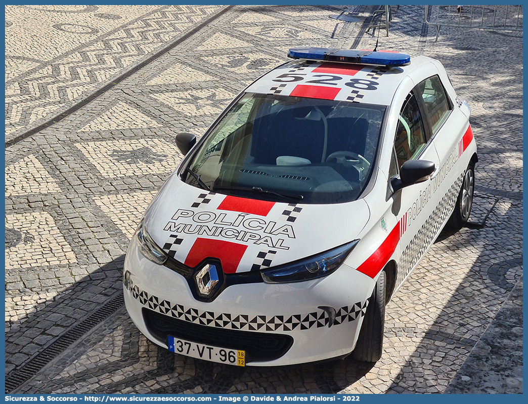 -
República Portuguesa
Policia Municipal de Aveiro
Renault Zoe
Parole chiave: Repubblica;Portoghese;República;Portuguesa;Polícia;Municipal;Polícia Municipal de Aveiro;Aveiro;Renault;Zoe