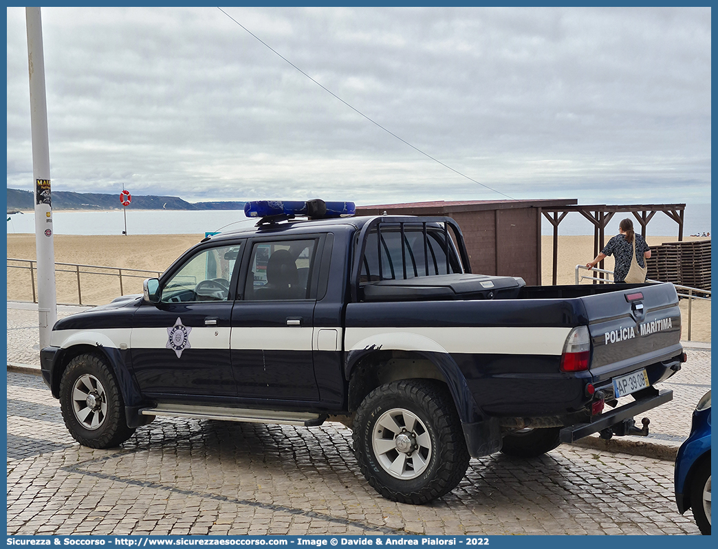 AP 3908
República Portuguesa
Polícia Marítima
Mitsubishi L200 III generation restyling
Parole chiave: Repubblica;Portoghese;República;Portuguesa;Polícia;Marítima;Mitsubishi;L200;L 200