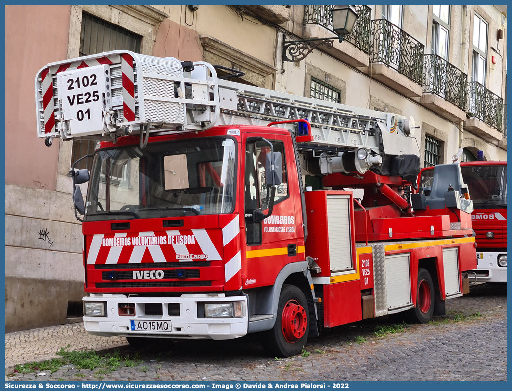 2102 VE25 01
República Portuguesa
Bombeiros Voluntários de Lisboa
Iveco EuroCargo 100E18 I generation
Parole chiave: República;Portuguesa;Bombeiros;Voluntários;Lisboa;Iveco;EuroCargo;Euro Cargo;100E18;100 E 18