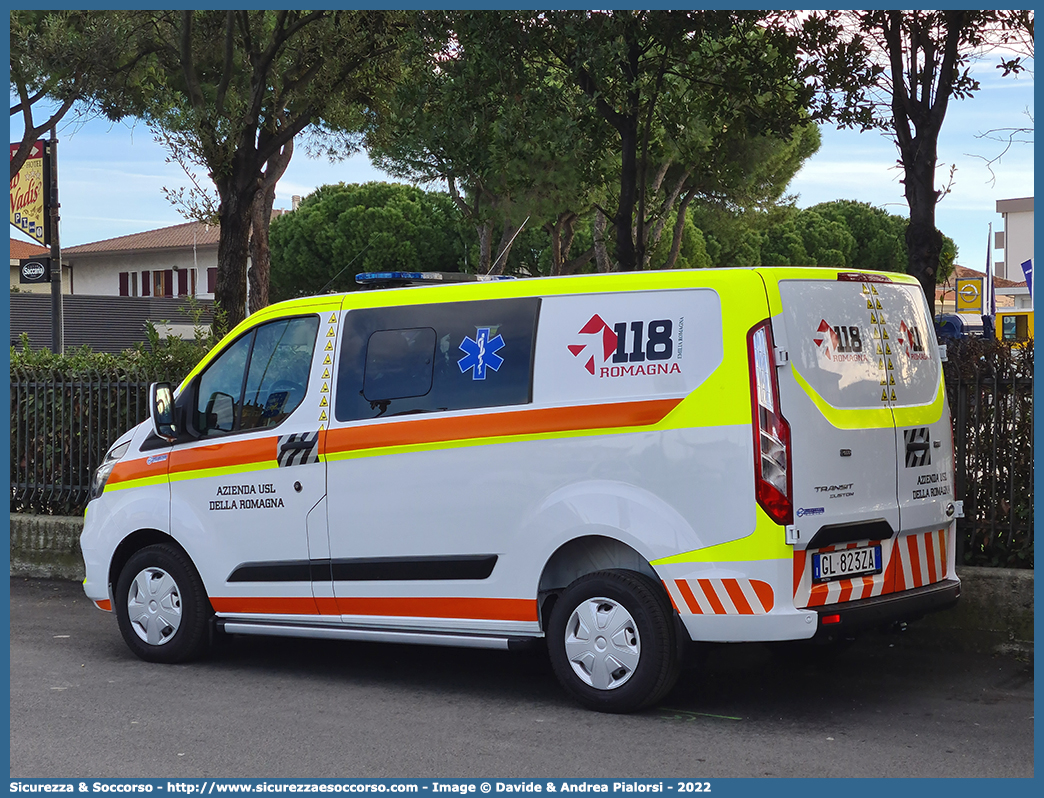 RMG 14
118 Romagna Soccorso
Ford Tourneo Custom
Allestitore Safety Car S.r.l.
Parole chiave: 118;Romagna;Soccorso;Ford;Tourneo;Custom;Safety Car