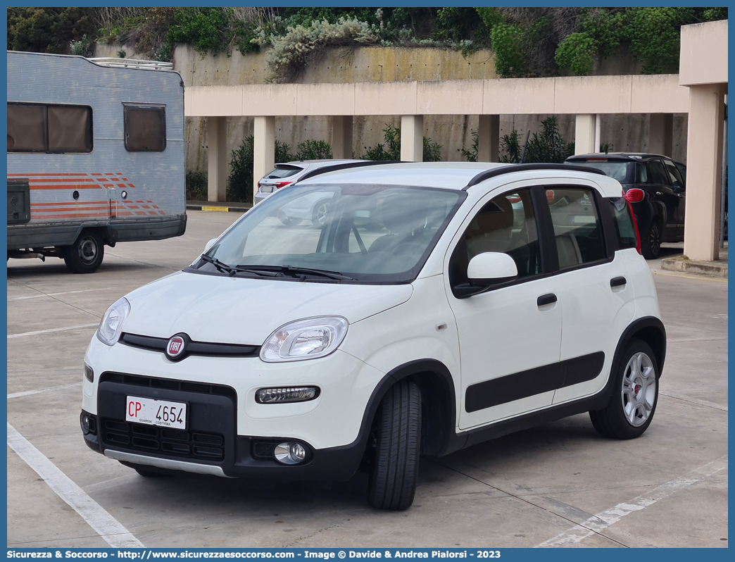 CP 4654
Corpo delle Capitanerie di Porto
Guardia Costiera
Fiat Nuova Panda Hybrid II serie restyling
Parole chiave: GC;G.C.;CP;C.P.;Guardia;Costiera;Capitaneria;Capitanerie;di;Porto;Fiat;Nuova;Panda;Hybrid