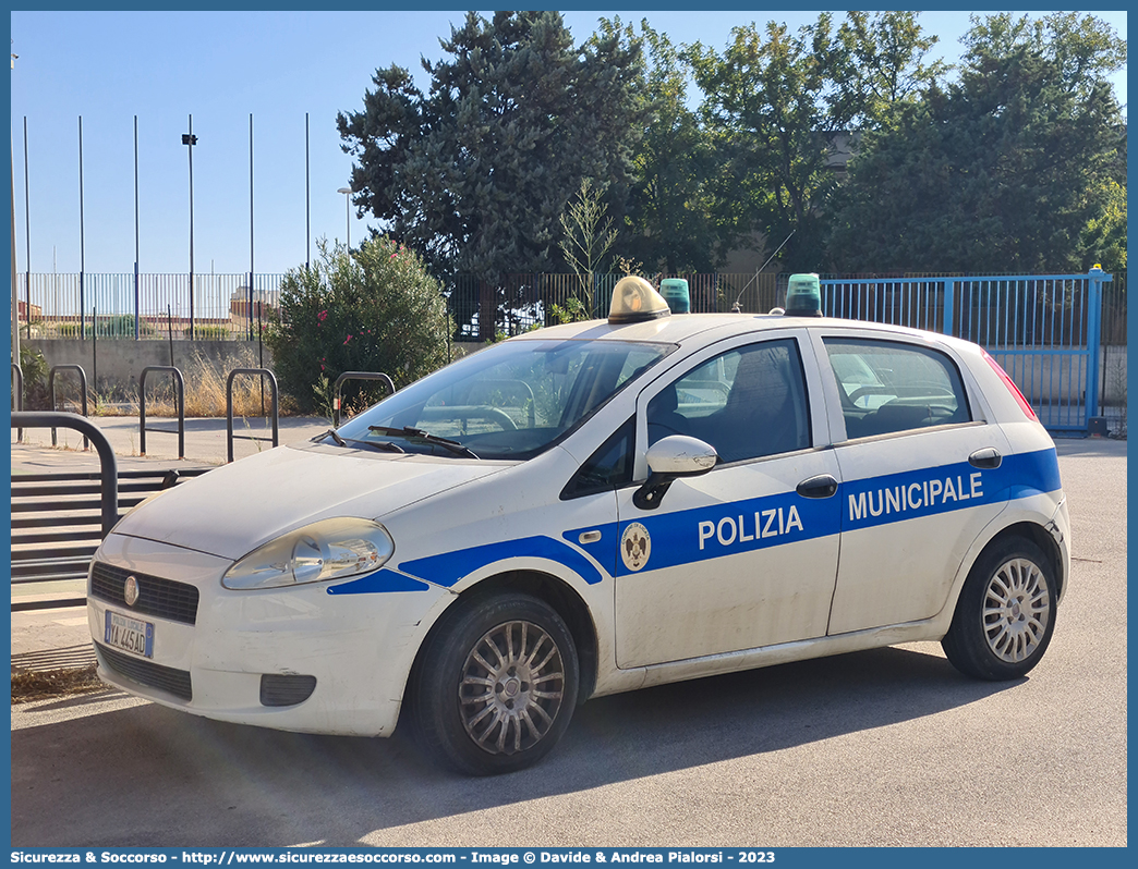 Polizia Locale YA445AD
Polizia Municipale
Comune di Licata
Fiat Grande Punto
Parole chiave: Polizia;Locale;Municipale;Licata;Fiat;Grande Punto;YA445AD;YA 445 AD