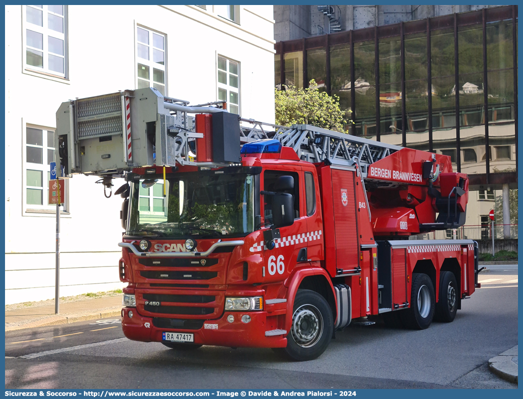 66 - B43
Kongeriket Norge
Bergen Brannvesen
Scania P450
Conversion by Egenes Brannteknikk AS
Parole chiave: Norvegian;Kongeriket;Norge;Bergen;Brannvesen;Scania;P450;P 450;Egenes