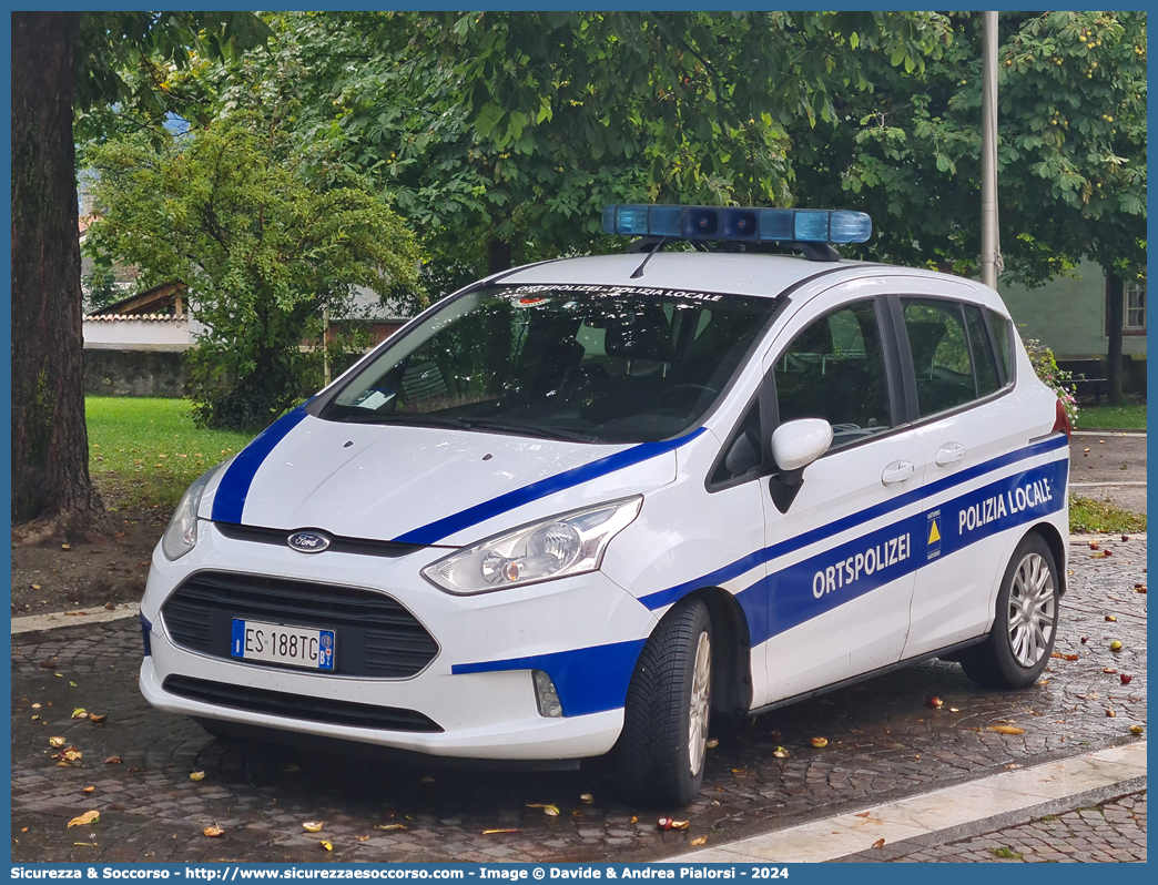 -
Polizia Locale
Comune di Naturno
Ford B-Max
Parole chiave: Polizia;Locale;Municipale;Gemeindepolizei;Ortspolizei;Naturno;Naturns;Ford;B-Max;B - Max