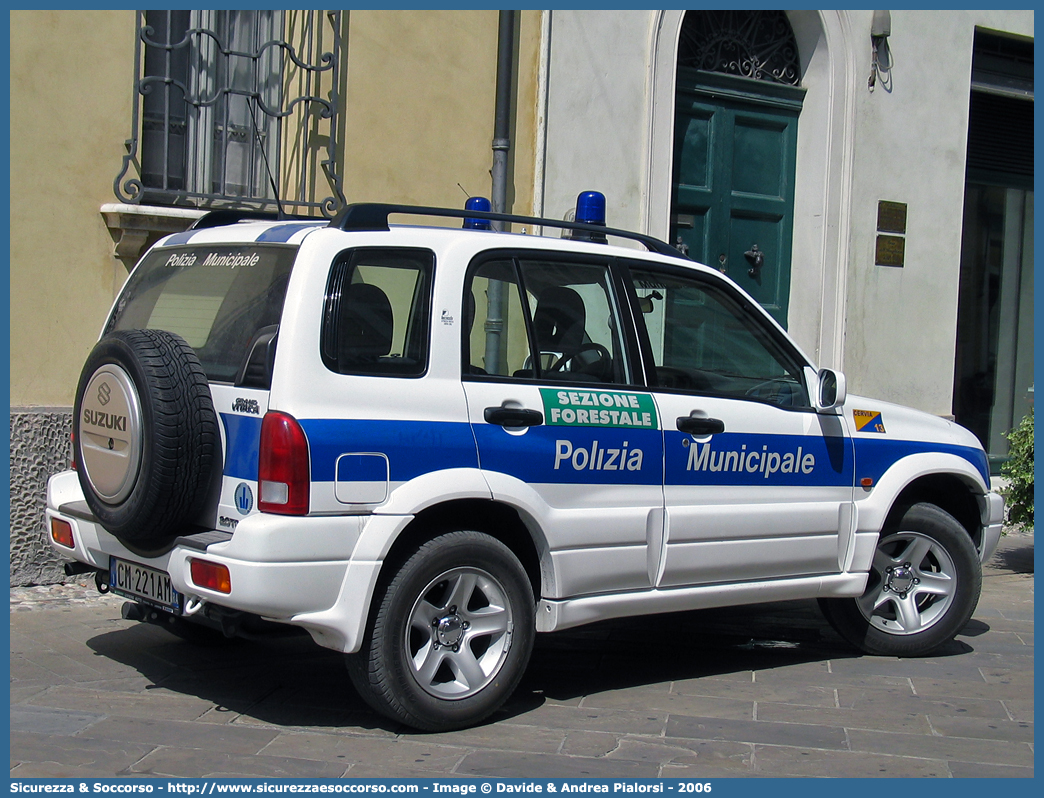 -
Polizia Municipale
Comune di Cervia
Suzuki Grand Vitara II serie
Allestitore Focaccia Group S.r.l.
Parole chiave: Polizia;Locale;Municipale;Cervia;Suzuki;Grand Vitara;Focaccia