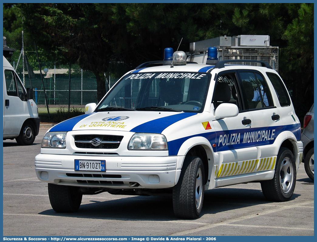 -
Polizia Municipale
Comune di Ravenna
Suzuki Grand Vitara II serie
Parole chiave: Polizia;Locale;Municipale;Ravenna;Suzuki;Grand Vitara