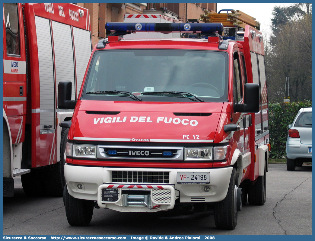 VF 24198
Corpo Nazionale Vigili del Fuoco
Iveco Daily 65C17 III serie
Allestitore Iveco Magirus
Parole chiave: Corpo;Nazionale;Vigili del Fuoco;Vigili;Fuoco;Polisoccorso;Iveco;Daily;65C17;65 C 17;65C 17;65 C17;Magirus