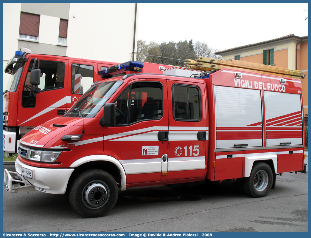 VF 24198
Corpo Nazionale Vigili del Fuoco
Iveco Daily 65C17 III serie
Allestitore Iveco Magirus
Parole chiave: Corpo;Nazionale;Vigili del Fuoco;Vigili;Fuoco;Polisoccorso;Iveco;Daily;65C17;65 C 17;65C 17;65 C17;Magirus